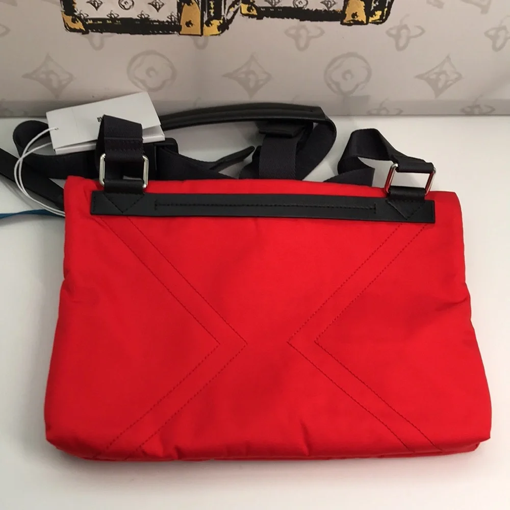 NWT Givenchy Red Downtown Flat Crossbody Bag Men’s Authentic